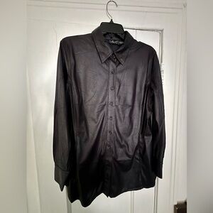 NWOT black shirt Sz 10